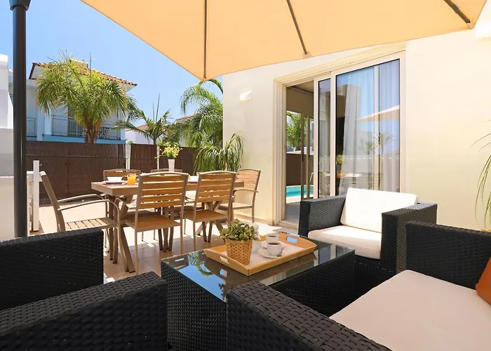 Artemis - 30m From Pernera Protaras