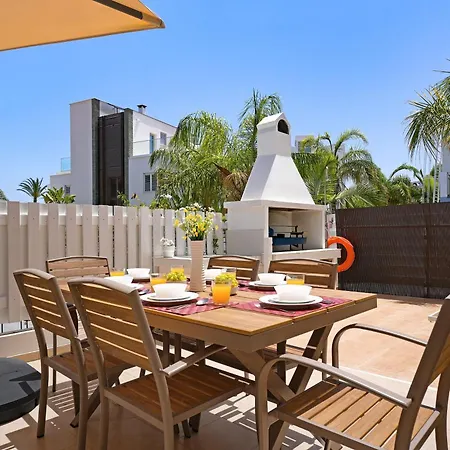 Artemis - 30m From Pernera Protarász